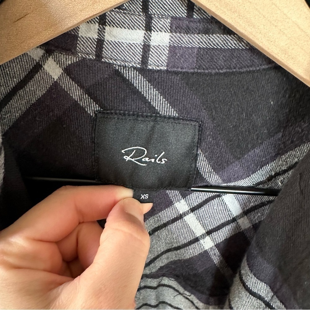 Rails Leo Button Down Top In Black Ash White Xs - image 5